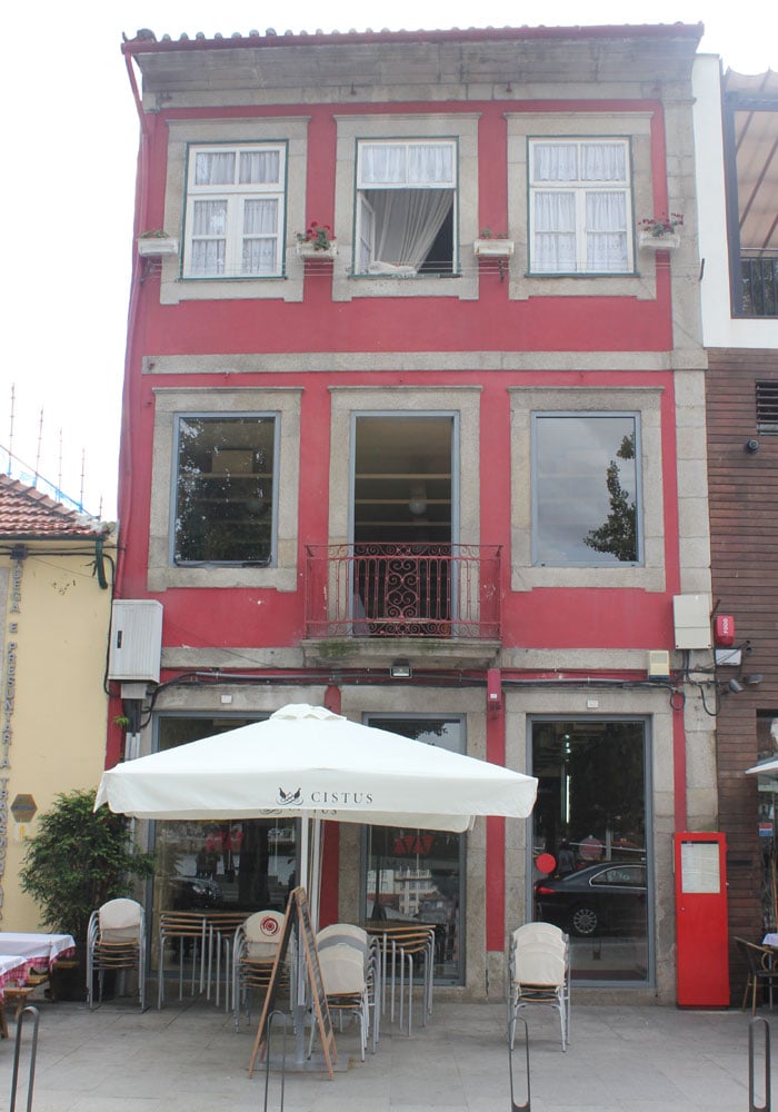 Exterior del Restaurante Bacalhoeiro comer en Oporto