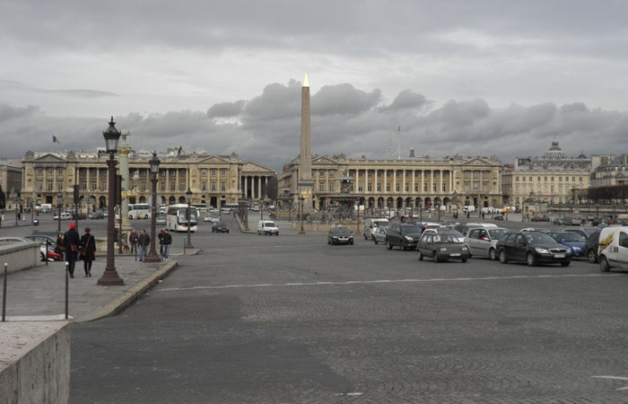 Plaza de La Concordia de París crucero por el Sena