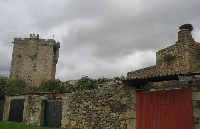 Castillo de San Felices de los Gallegos Puente de los Franceses