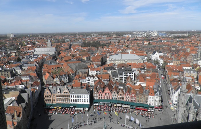 El Markt y el resto de la ciudad desde la Torre del Campanario qué ver en Brujas en un día