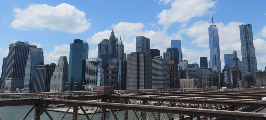 El World Trade Center desde el Puente de Brooklyn Nueva York en una semana