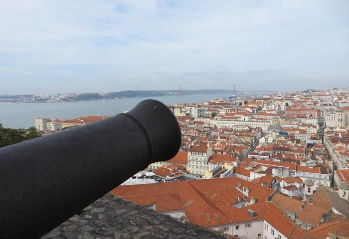 Cañón del Castillo de San Jorge miradores de Lisboa