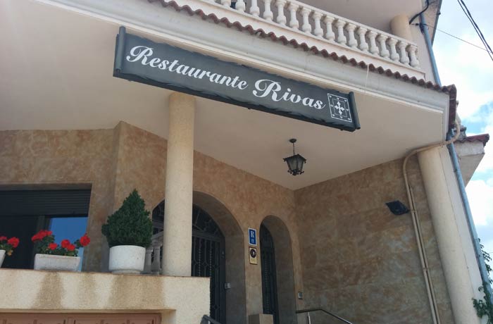 Restaurante Rivas en Vega de Tirados restaurantes en Salamanca provincia
