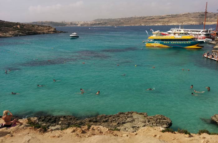 Blue Lagoon en Comino Malta en cuatro días