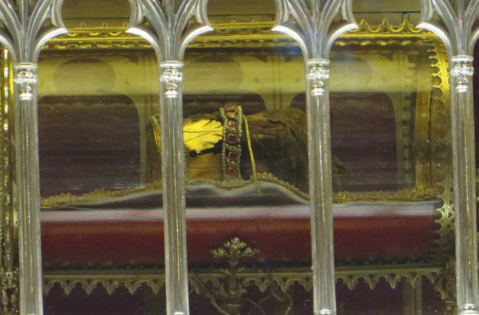 Detalle de la Santa Diestra en la Basílica de San Esteban