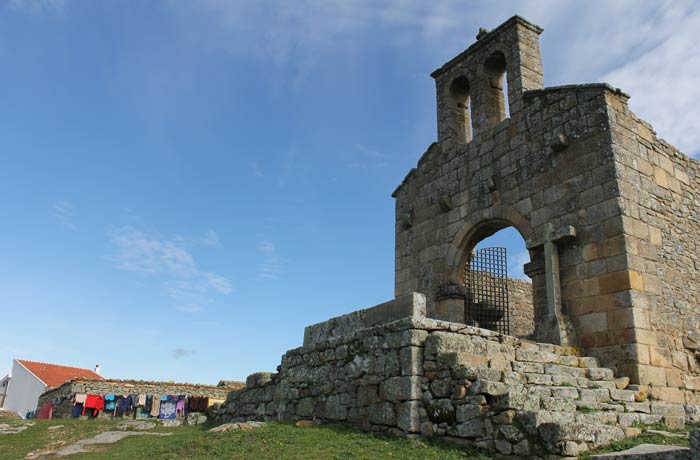 Restos de la iglesia de Nuestra señora del Castillo Castelo Mendo