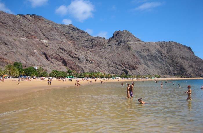 Vista de la playa de Las Teresitas de Tenerife