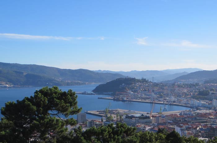Puerto de Vigo desde el Monte del Castro