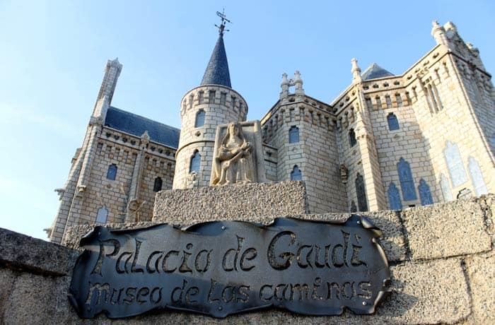 Otra vista del Palacio de Gaudí, hoy Museo de los Caminos qué ver en Astorga
