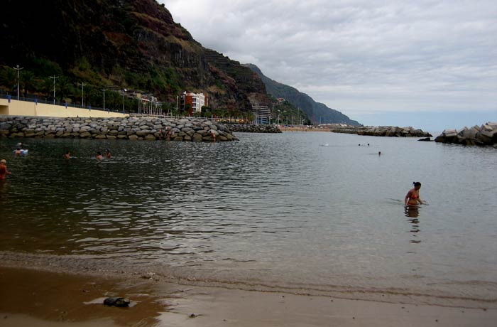 Praia da Calheta playas de Madeira
