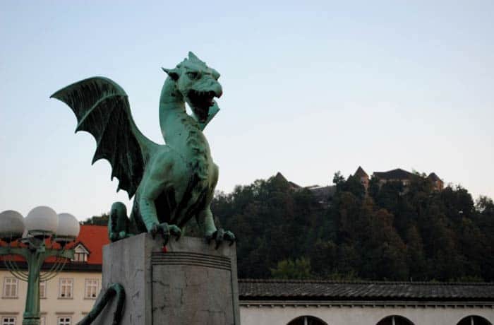 Puente de los Dragones de Ljubljana ruta por Eslovenia