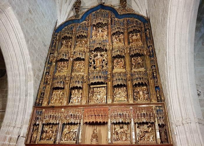 Retablo de la iglesia de Gumiel de Izán Ribera del Duero Burgalesa