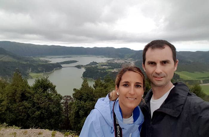 Ante el lago de Sete Cidades en Sao Miguel viajar a las Azores por libre
