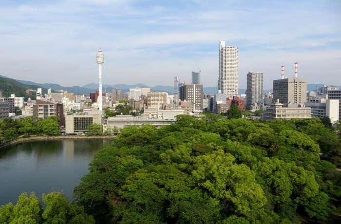 Vistas desde la torre del Castillo de Hiroshima