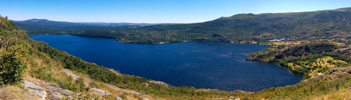 Panorámica del Lago de Sanabria desde la Senda de los Monjes