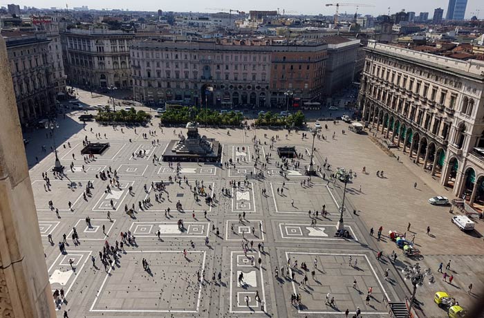 Plaza del Duomo desde la terraza de la catedral qué ver en Milán