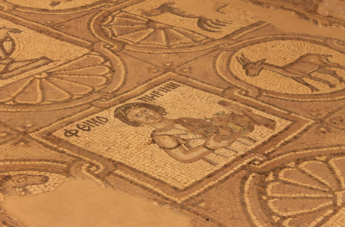 Mosaicos de la iglesia bizantina que ver en Petra