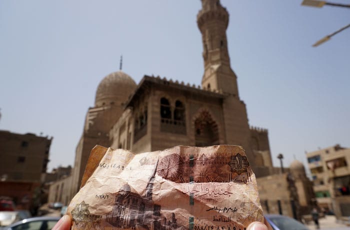 Mezquita Qaitbay de El Cairo, presente en los billetes de una libra